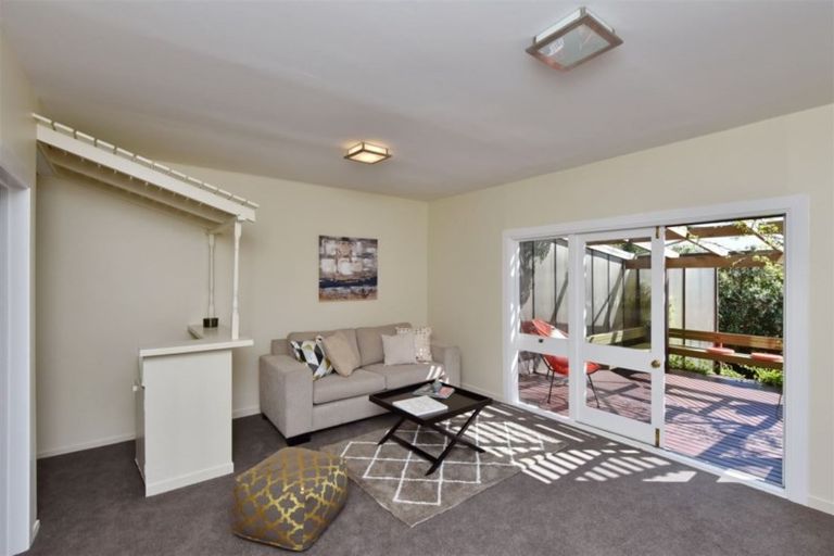 Photo of property in 241 Cannon Hill Crescent, Mount Pleasant, Christchurch, 8081