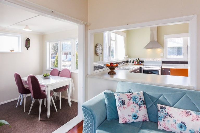 Photo of property in 113 Waterloo Crescent, Hokowhitu, Palmerston North, 4410