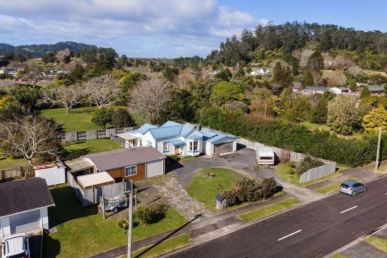 Photo of property in 28 Gladstone Road, Waihi, 3610