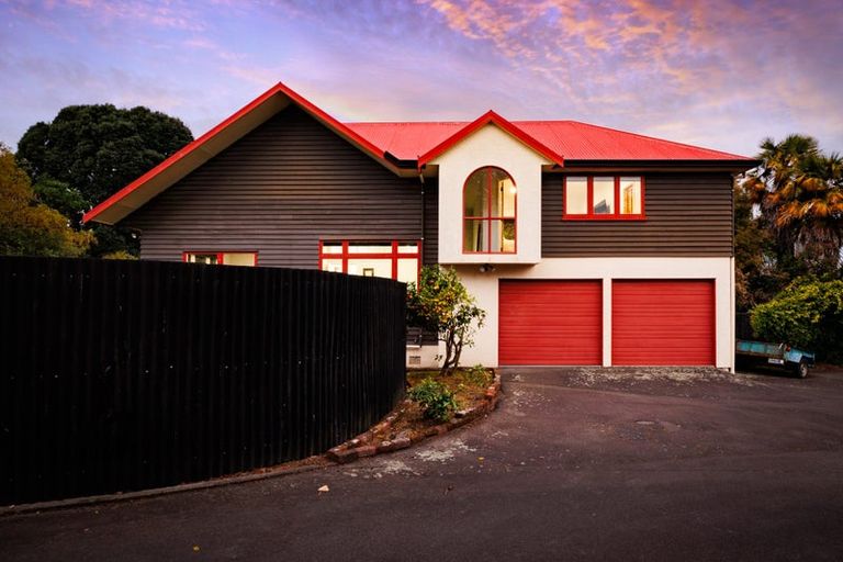 Photo of property in 230 Victoria Avenue, Hokowhitu, Palmerston North, 4410