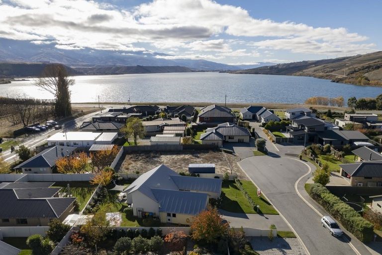 Photo of property in 8 Robertson Court, Cromwell, 9310