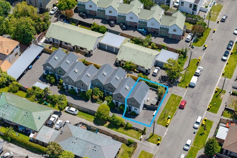 Photo of property in 1/17 Geraldine Street, Edgeware, Christchurch, 8013