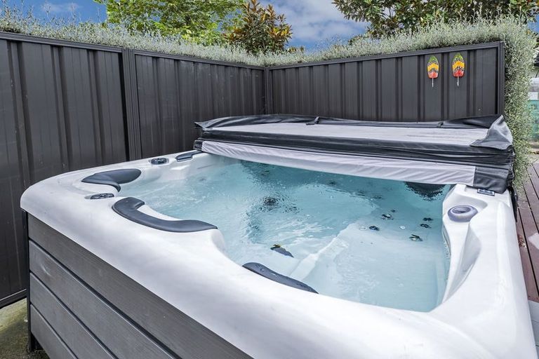 Photo of property in 10b Jozecom Place, Rolleston, 7614