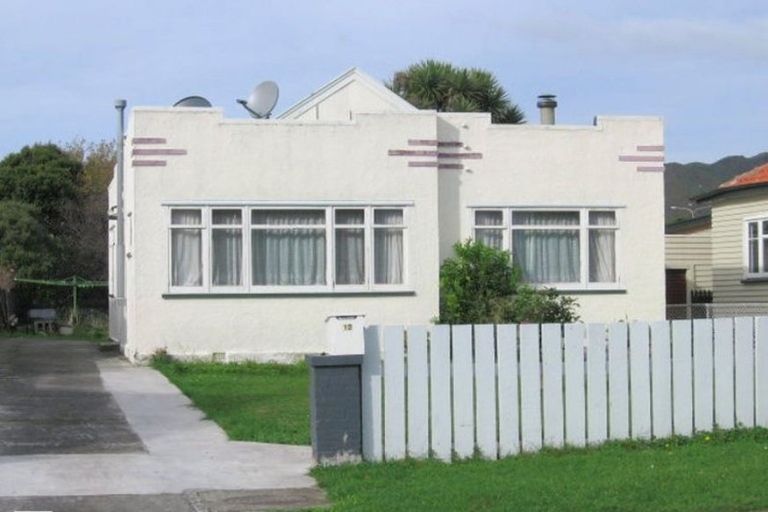 Photo of property in 12 Potomaru Street, Boulcott, Lower Hutt, 5010