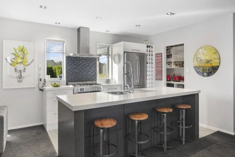 Photo of property in 48 Preston Avenue, West Melton, 7618