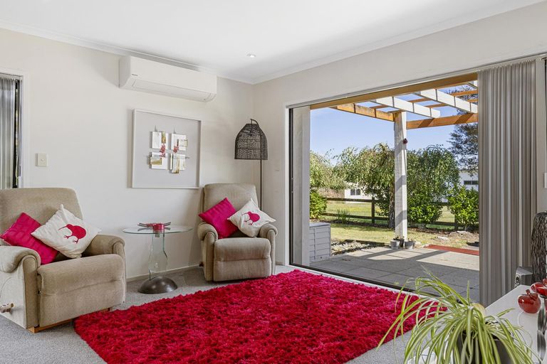 Photo of property in 88 Kahotea Drive, Motuoapa, Turangi, 3382