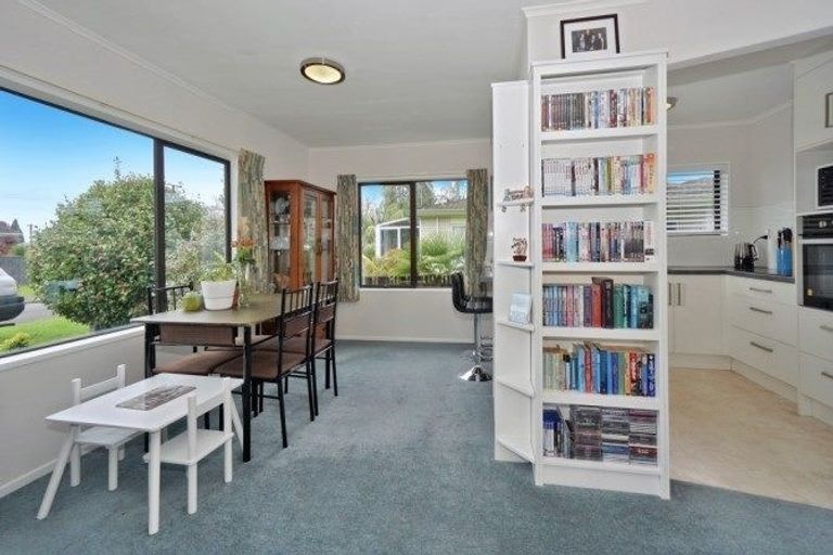 Photo of property in 2a Princess Street, Te Puke, 3119