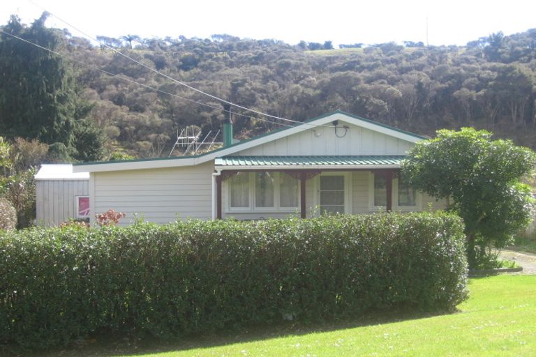 Photo of property in 3 Belton Place, Hikurangi, 0114