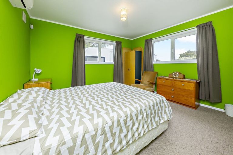 Photo of property in 19 Greers Road, Weymouth, Auckland, 2103