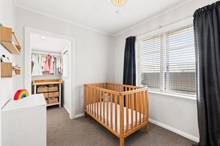 Photo of property in 41 Cassino Crescent, Onekawa, Napier, 4110