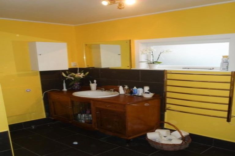 Photo of property in 24 Normanby Street, Newtown, Wellington, 6021