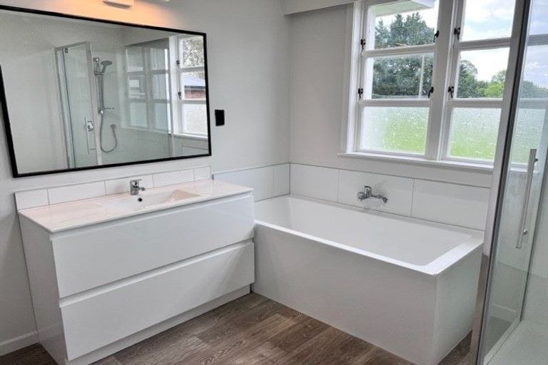 Photo of property in 28 Pitt Street, Pahiatua, 4910