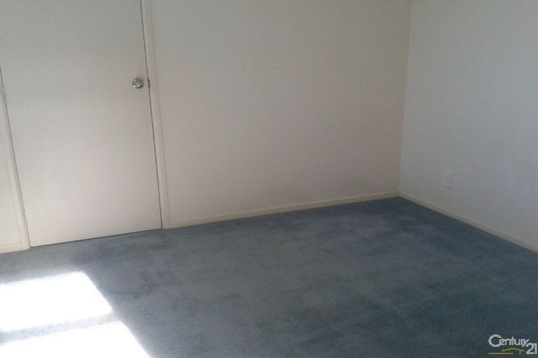 Photo of property in 40 Chatsworth Crescent, Pakuranga Heights, Auckland, 2010