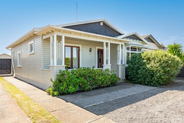 Photo of property in 5 Georges Drive, Napier South, Napier, 4110