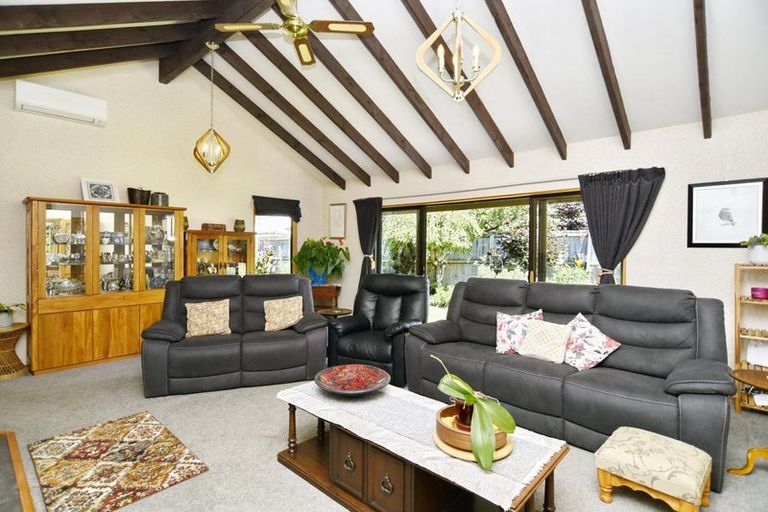 Photo of property in 29 West Belt, Rangiora, 7400