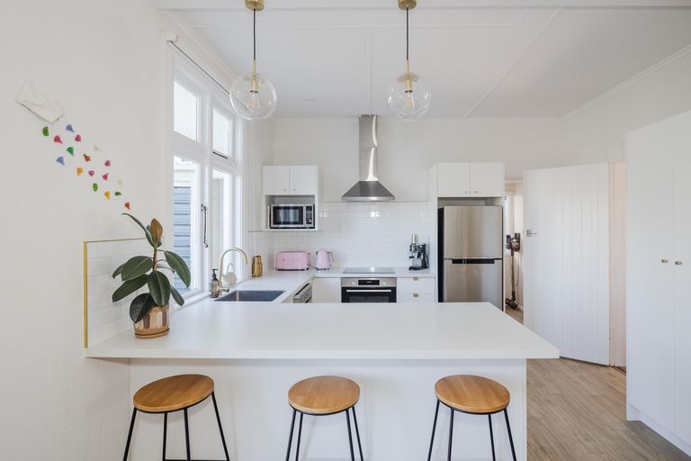 Photo of property in 8a Clyde Street, Oamaru North, Oamaru, 9400