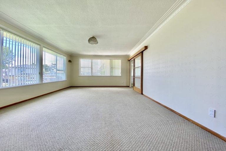 Photo of property in 18 Mountfort Street, Manurewa, Auckland, 2102