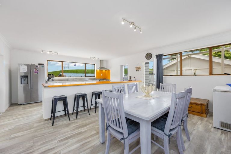 Photo of property in 3135 Kaipara Coast Highway, Glorit, Warkworth, 0984