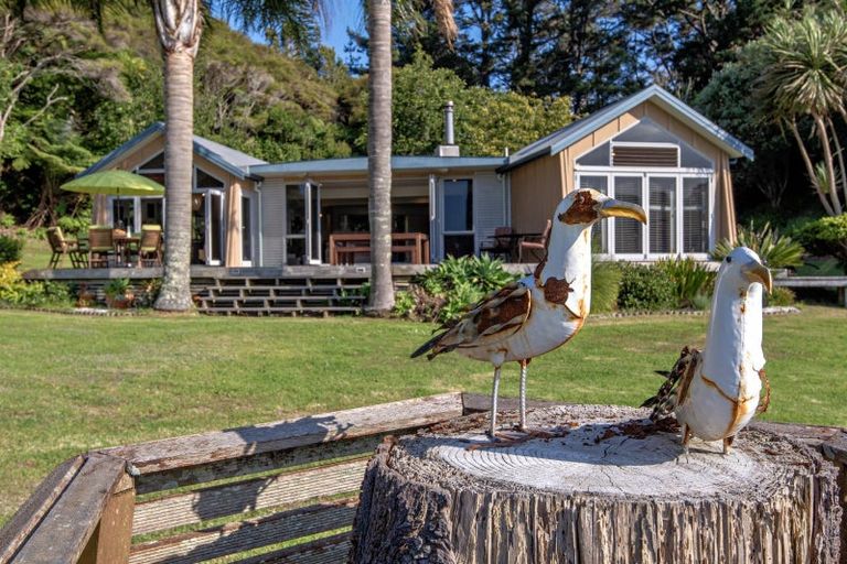 Photo of property in 1 Ohakana Island, Ohakana Island, Whakatane, 3198