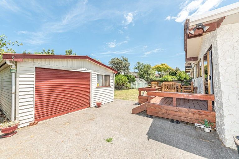 Photo of property in 22 Akepiro Place, Tawhero, Whanganui, 4501