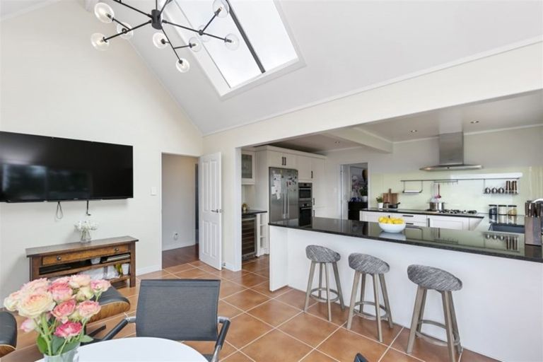 Photo of property in 19 Jubilee Road, Khandallah, Wellington, 6035