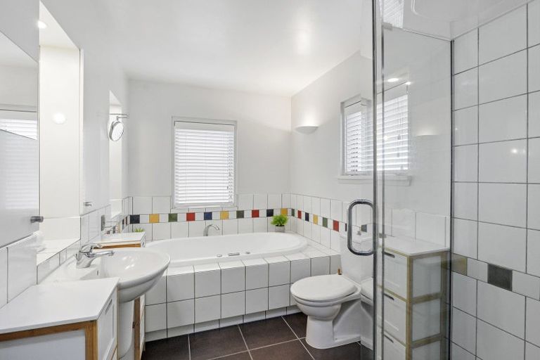 Photo of property in 42 Glencullen Drive, Casebrook, Christchurch, 8051