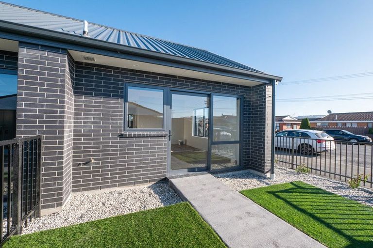 Photo of property in 6 Market Street, Picton, 7220