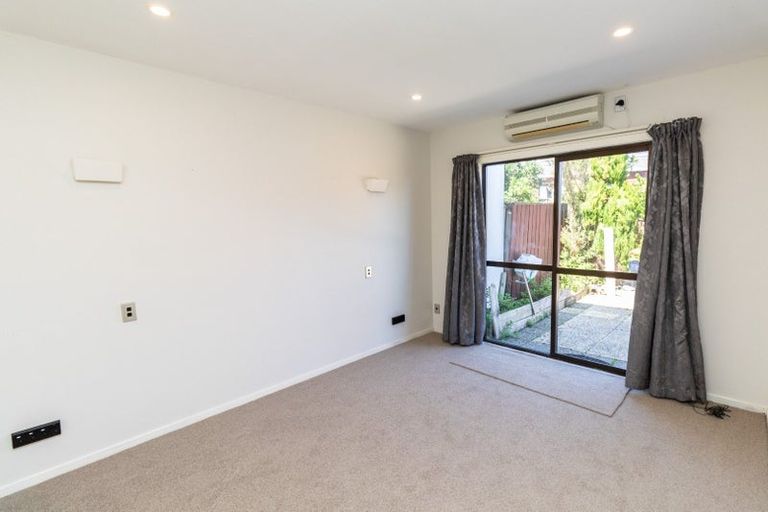 Photo of property in 18b Rangitane Street, Maupuia, Wellington, 6022