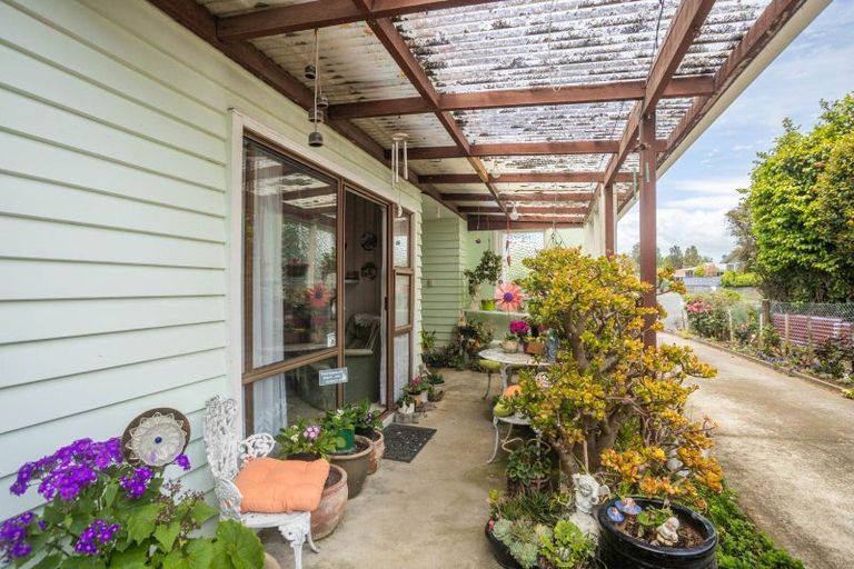 Photo of property in 44 Stafford Street, Waitara, 4320