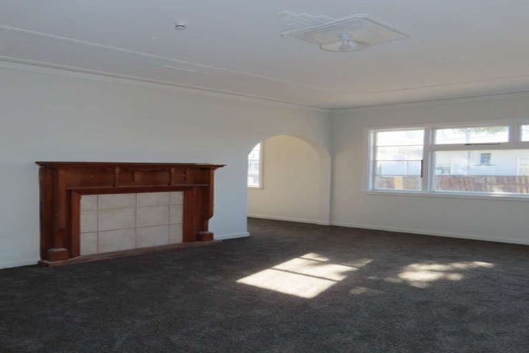 Photo of property in 76 Aorangi Road, Bryndwr, Christchurch, 8053