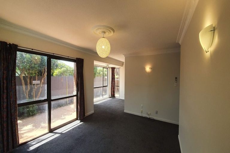 Photo of property in 1/18 Division Street, Riccarton, Christchurch, 8041
