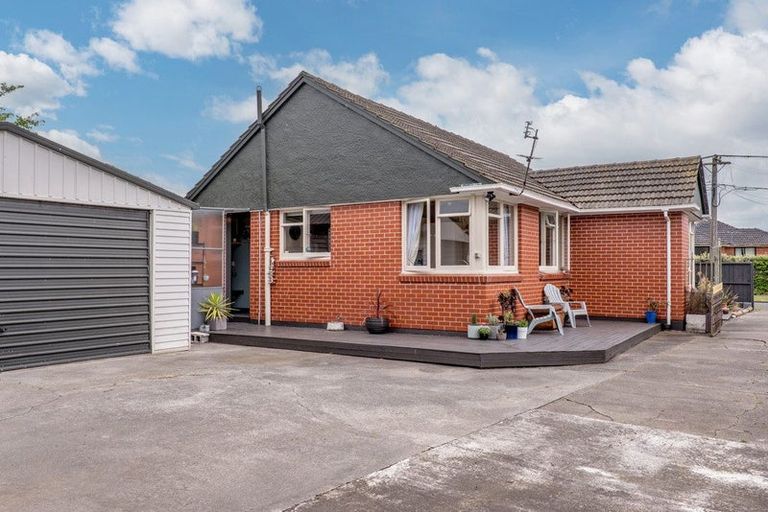 Photo of property in 4 Doreen Street, Aranui, Christchurch, 8061