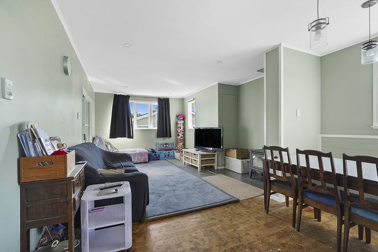 Photo of property in 20 Mount View Road, Melville, Hamilton, 3206