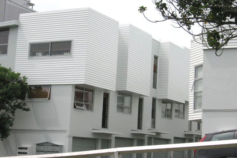Photo of property in 2b/15 Scanlan Street, Grey Lynn, Auckland, 1021