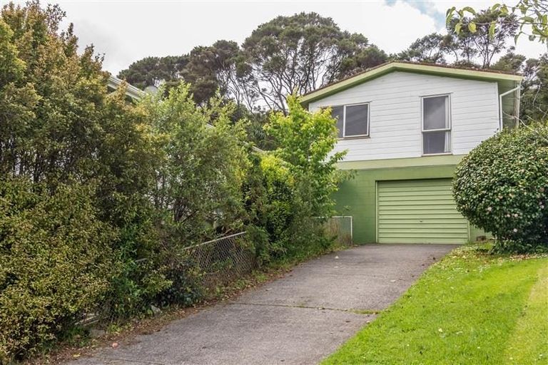 Photo of property in 1/28 Scotstoun Place, Glen Eden, Auckland, 0602