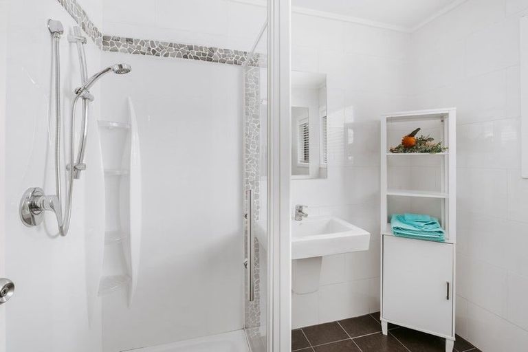 Photo of property in 327 Waihi Road, Judea, Tauranga, 3110