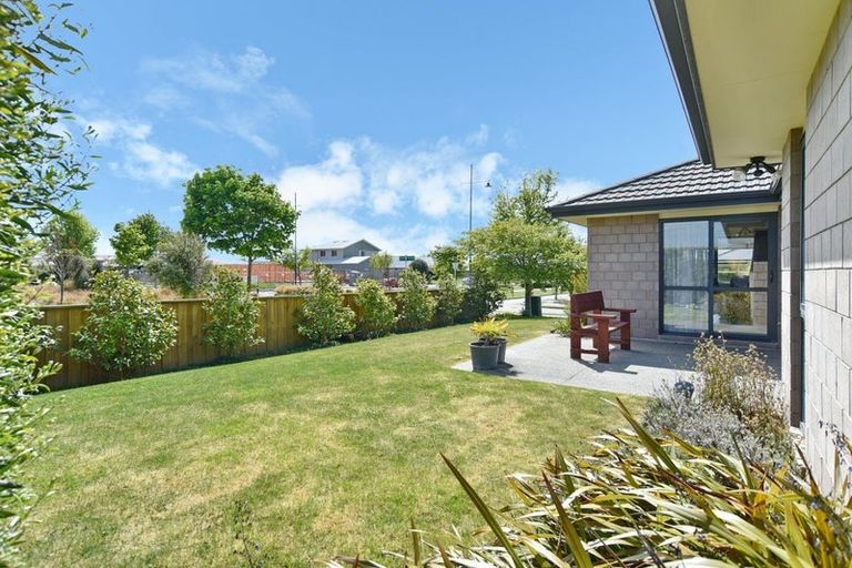 Photo of property in 11 Blackadder Road, Pegasus, 7612