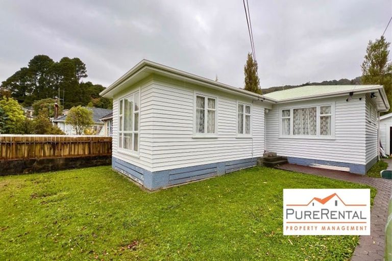 Photo of property in 7 Hay Street, Wainuiomata, Lower Hutt, 5014