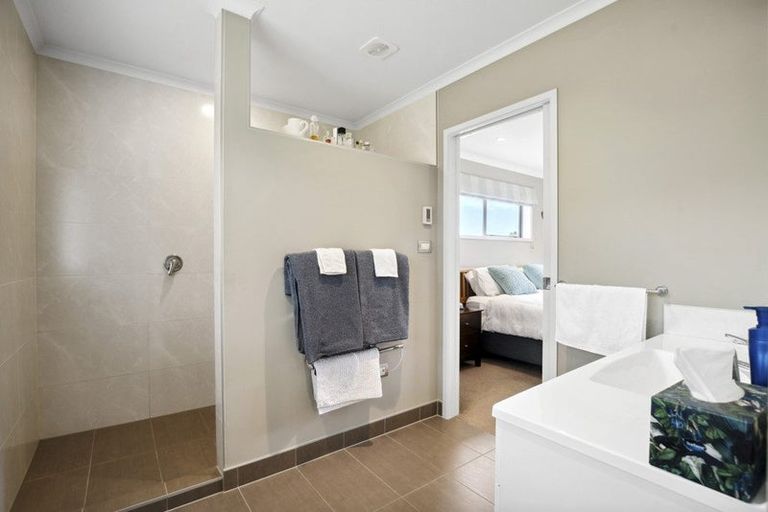 Photo of property in 79 Three Oaks Drive, Dairy Flat, Albany, 0794
