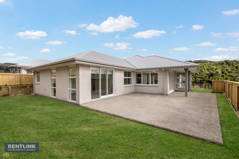 Photo of property in 45 Pakanga Grove, Pyes Pa, Tauranga, 3112