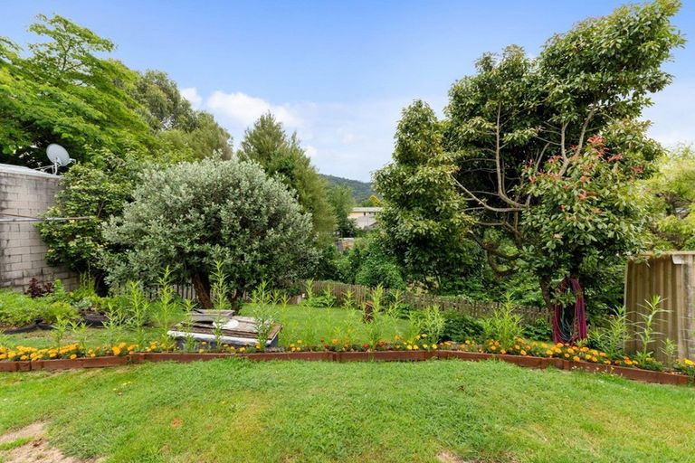 Photo of property in 85 Alison Street, Mangakakahi, Rotorua, 3015
