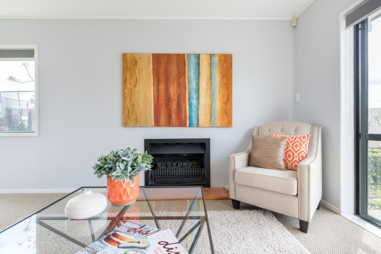 Photo of property in 27 Suncrest Drive, West Harbour, Auckland, 0618