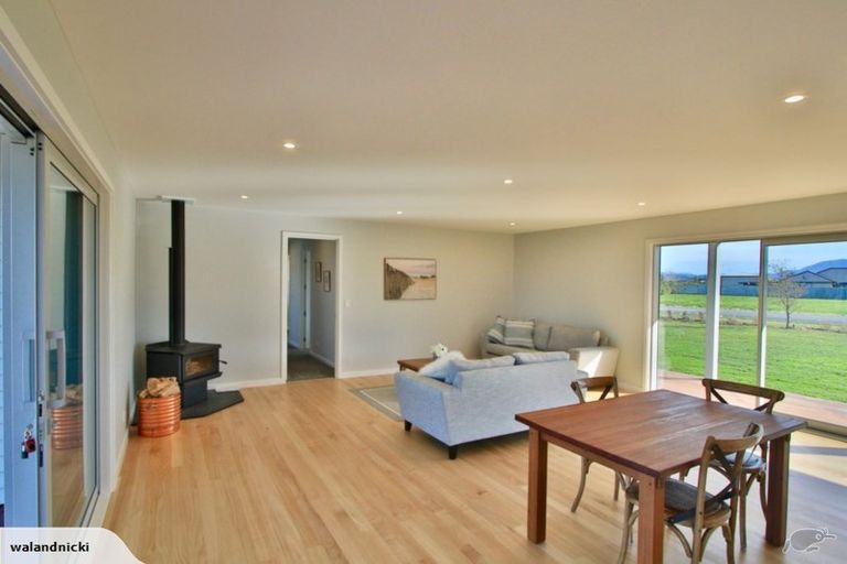 Photo of property in 2 Pukeko Way, Amberley, 7410