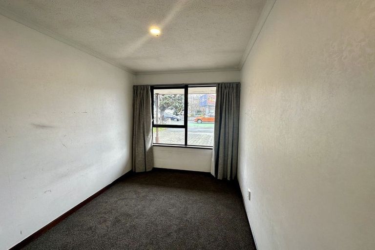 Photo of property in 58 Main North Road, Papanui, Christchurch, 8052