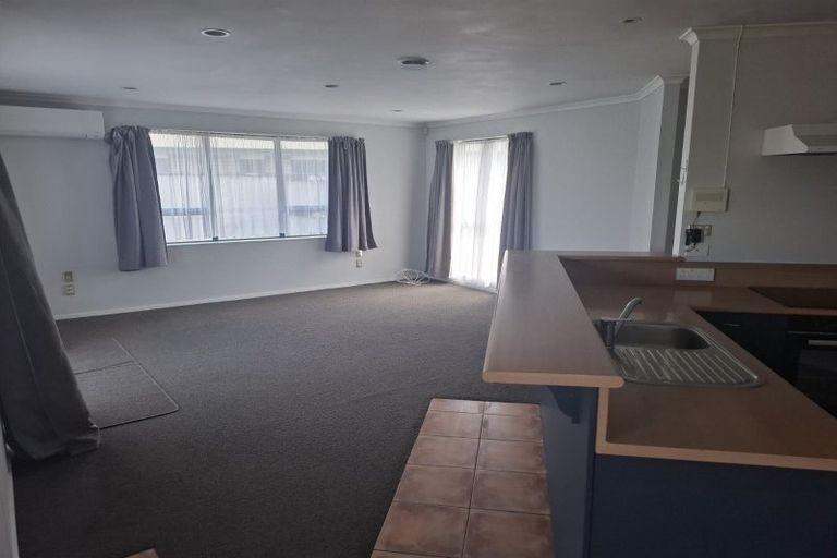 Photo of property in 9 Sandhurst Place, Nawton, Hamilton, 3200