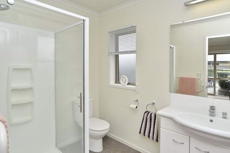 Photo of property in 5 Pipiri Street, Pegasus, 7612