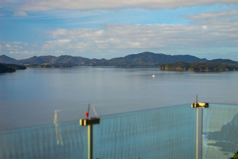 Photo of property in 96 Pukematu Lane, Russell, 0202