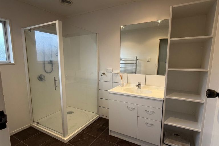 Photo of property in 115 Middle Road, Havelock North, 4130