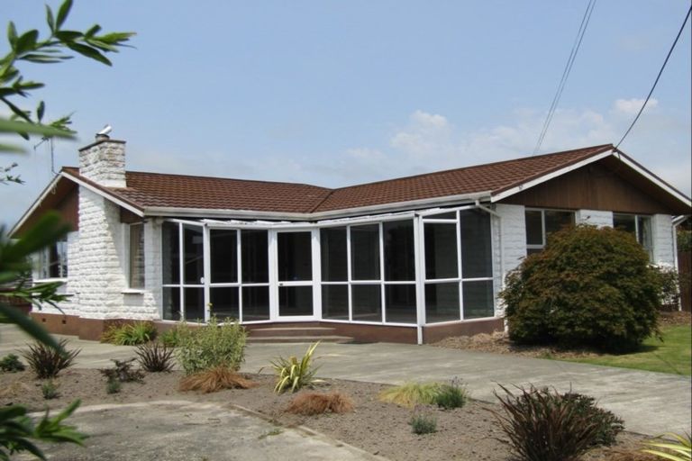 Photo of property in 1 Churchill Place, Waimate, 7924