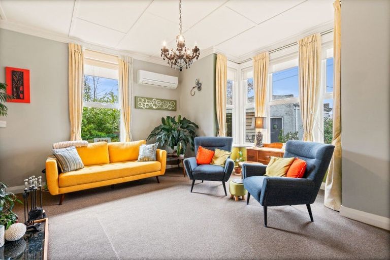 Photo of property in 26 Peel Street, Lawrence, 9532